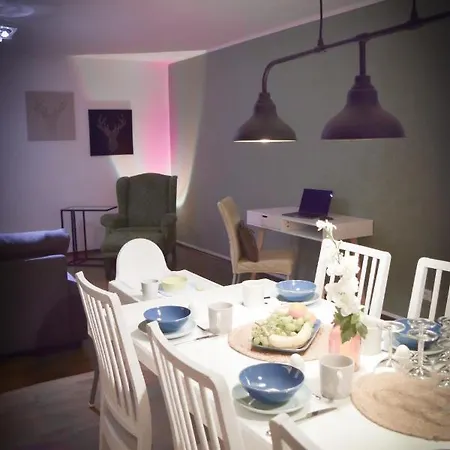 公寓 Familienfreundliche Ferienwohnung Am Chiemsee 基姆湖畔普林